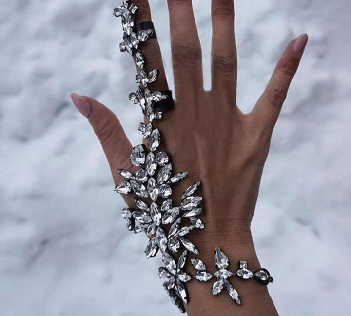 Bohemia Finger Bracelet Vuitton Bracelet for Women Crystal Hand Bracelet Bridal Wedding Accessories